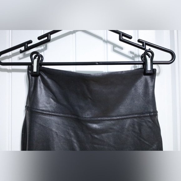 SPANX Black Faux Leather Leggings Womens Size Medium. - Picture 3 of 7